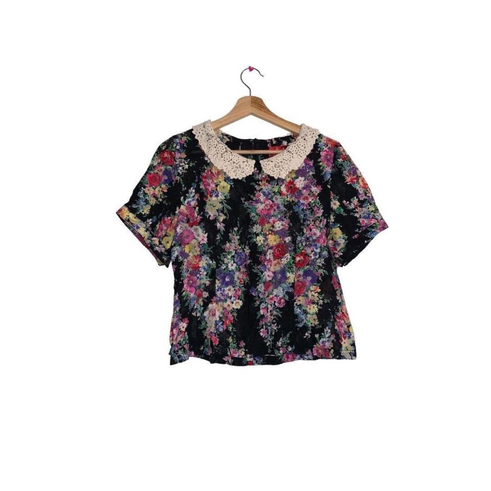 Vintage style Floral lace collared top - Picture 2 of 3